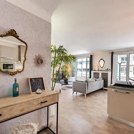 Le 7 - For 2-4 People Apartment Annecy